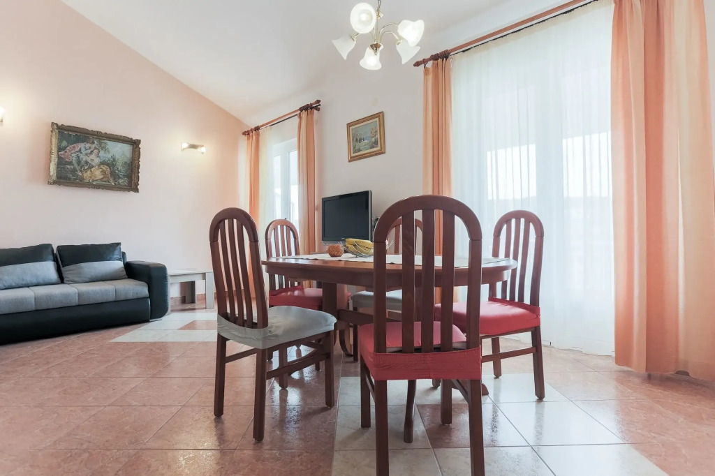 Apartments Goic