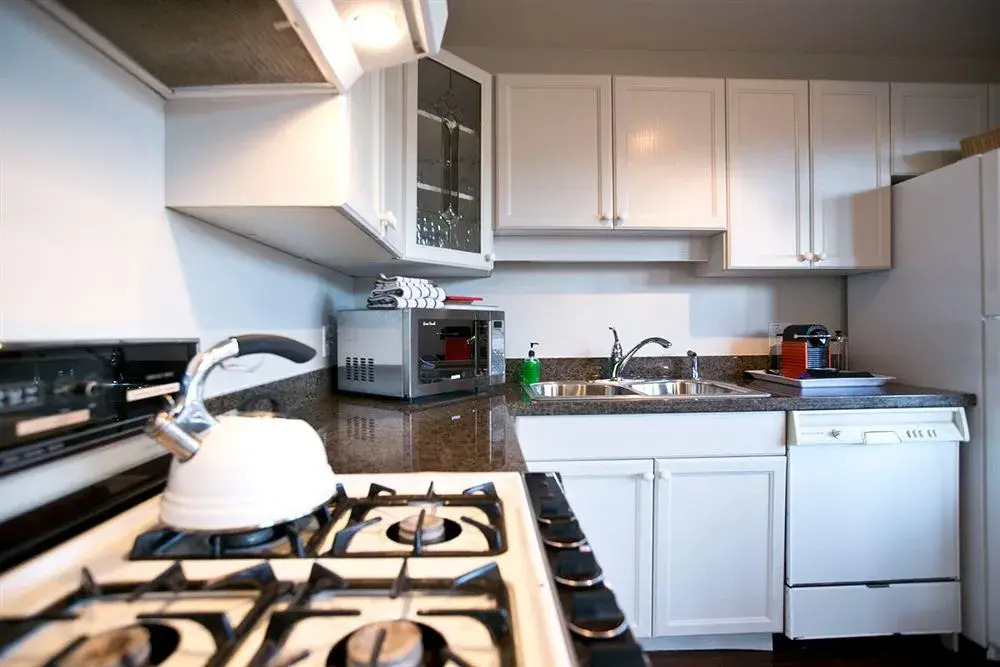 Alma Beach Suites