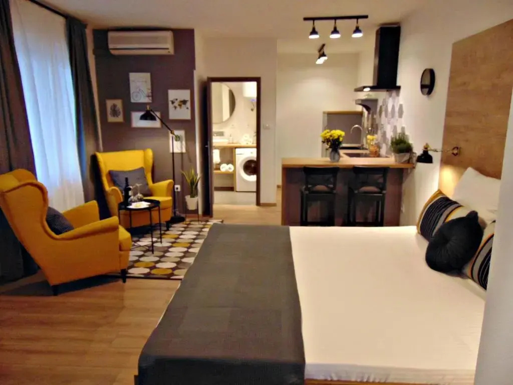 Apartments Glam