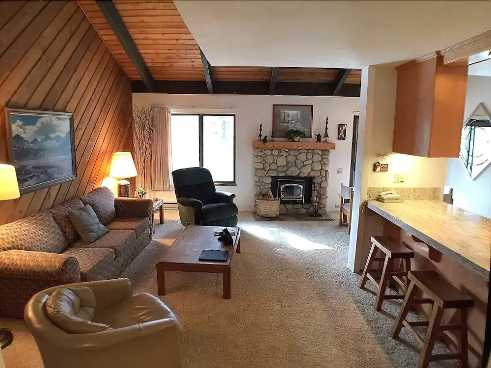 146 Standard Condominium 2 Bedrooms 2 Bathrooms Condo