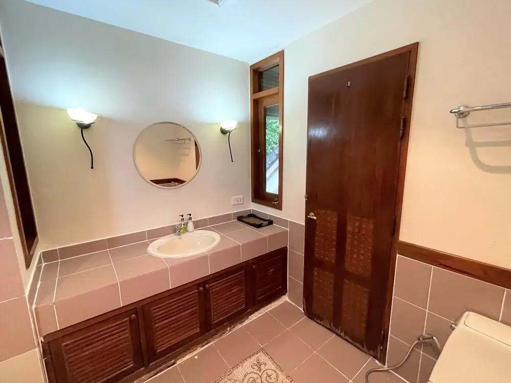 Sea view private pool villa in Patong