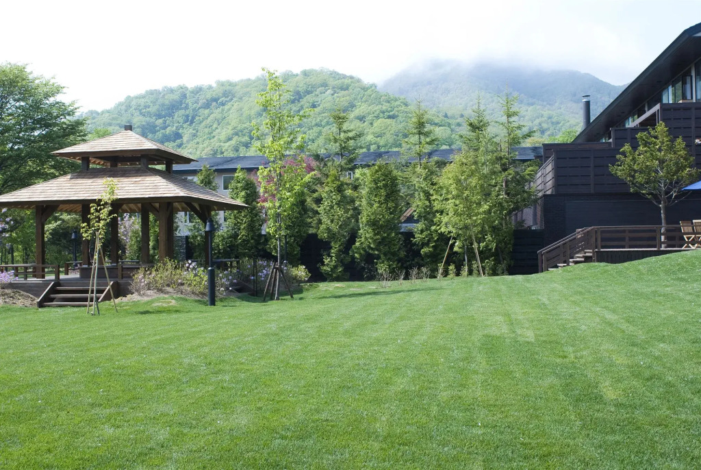 Lake Shikotsu Tsuruga Resort Spa Mizu no Uta