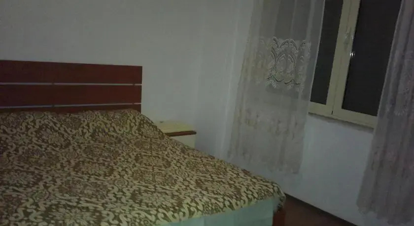 Palace Inn Apartments