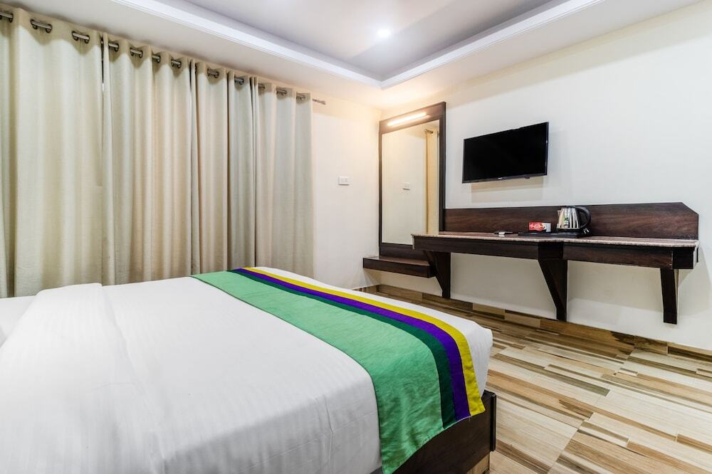 1 BR Guest house in Mall Road, Shimla, by GuestHouser (EFF3)