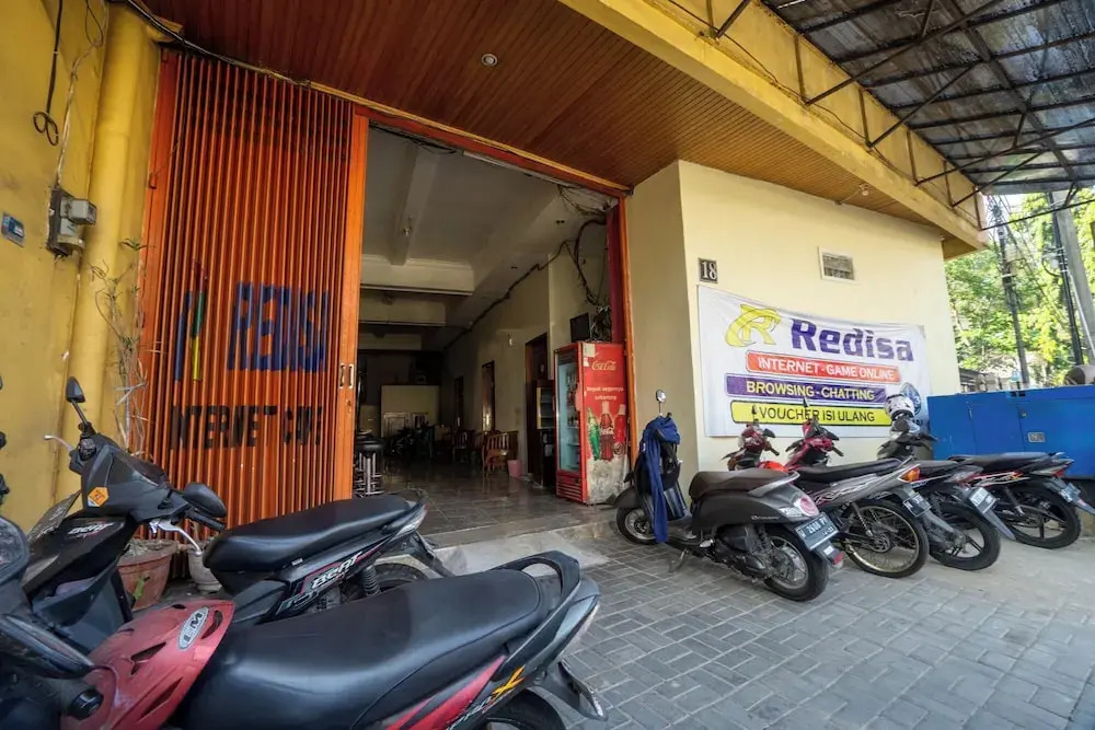 Redisa RedPartner near RS Saiful Anwar