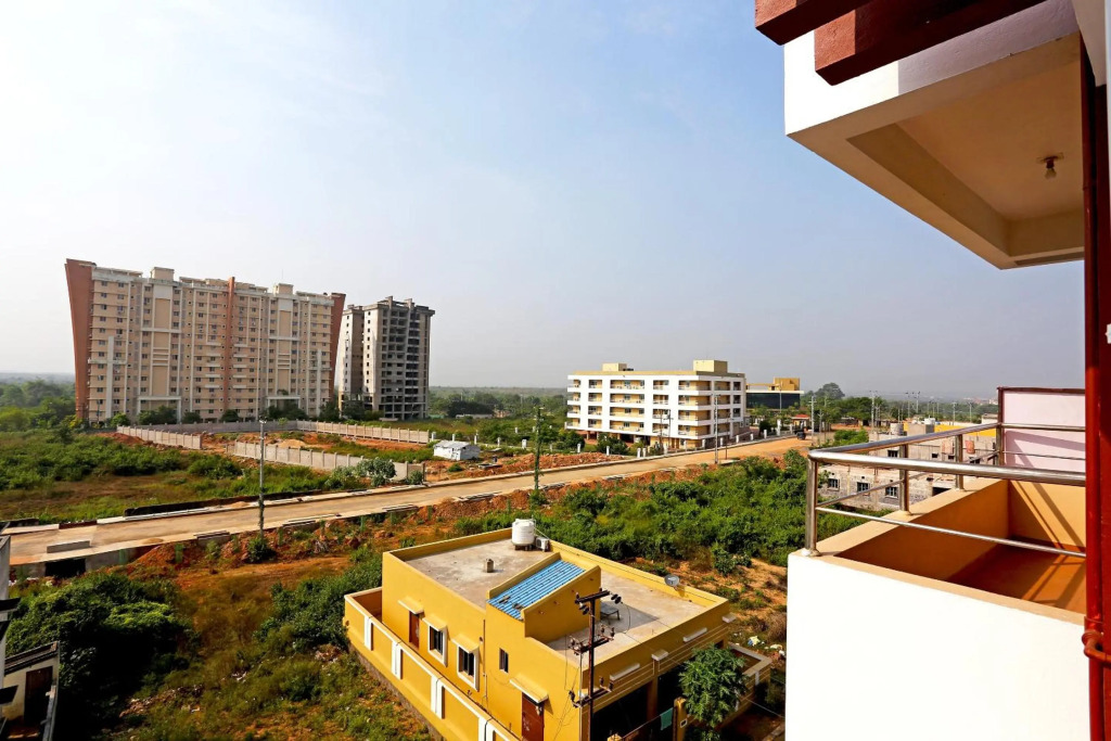 OYO 17276 The Maple Tree Hotels