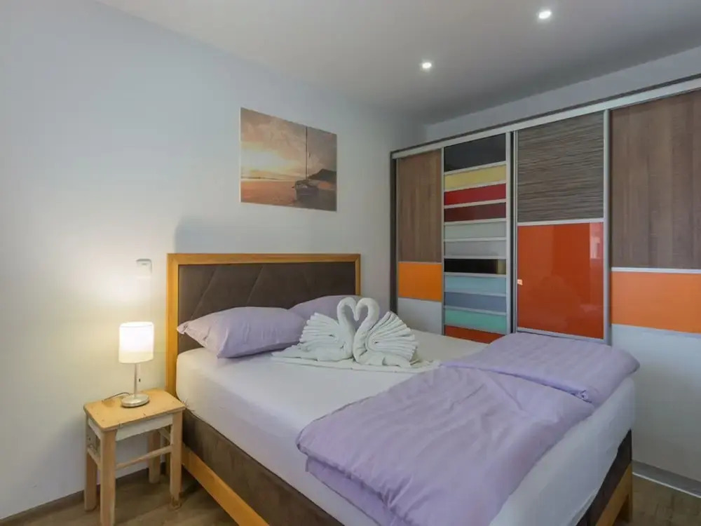 Cozy Holiday Home with Private Swimming Pool, 12 Km Away From Nature Park Vrana