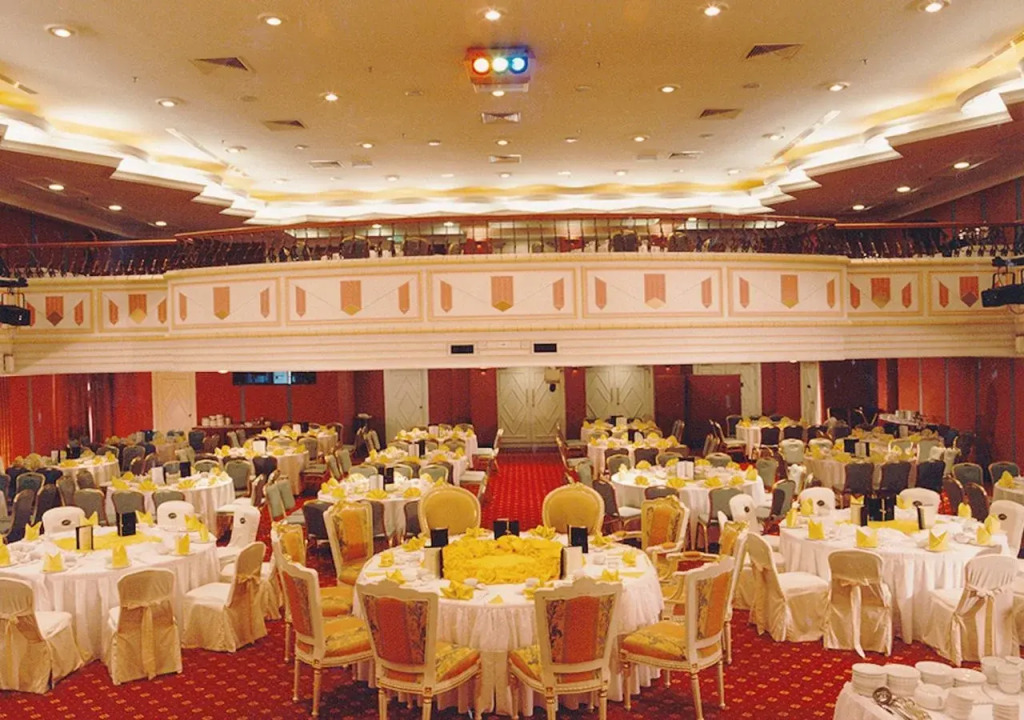 Merdeka Palace Hotel & Suites