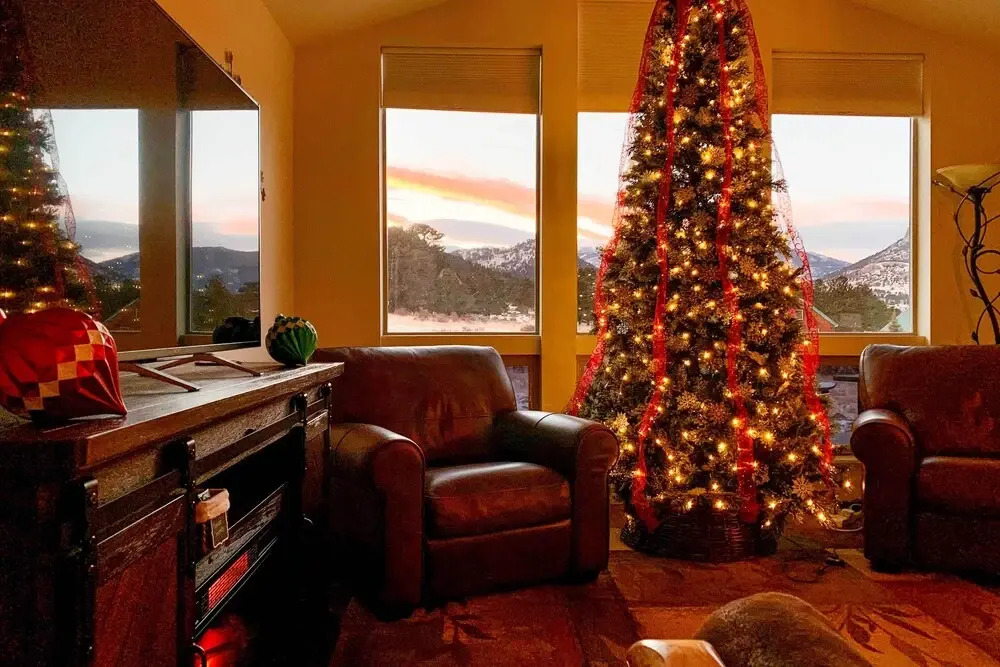 Estes Park Mountain-view Retreat: 3 Miles to Rmnp!