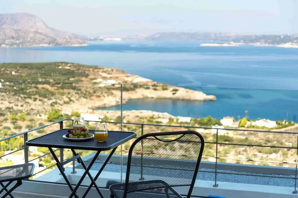 A Gorgeous Villa in Kokkino Horio