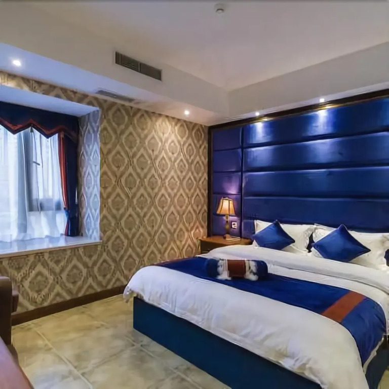 Flowers Hotel