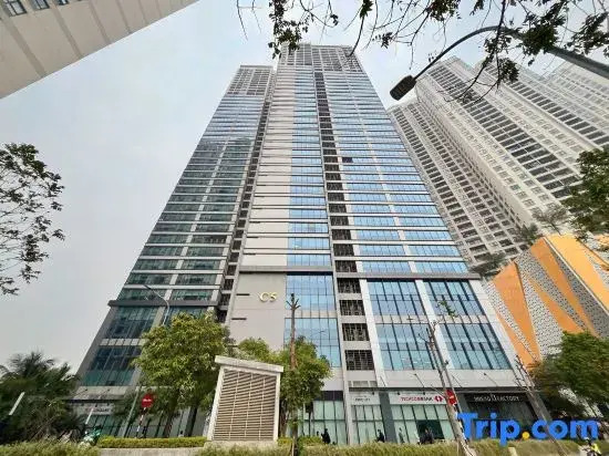 Luxury Apartment in Vinhomes D'Capitale by David Home