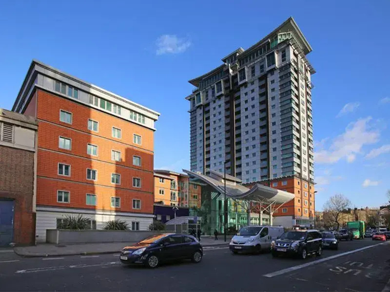 Veeve  Views Over Big Ben and The River Thames Central London 3 Bed