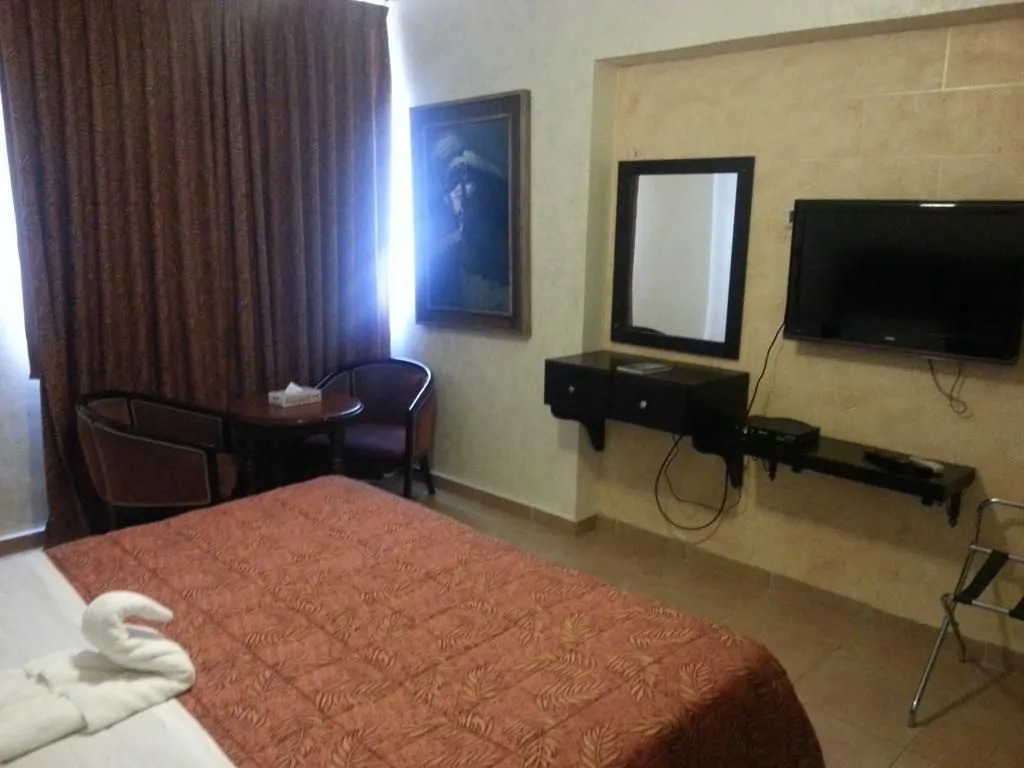 OIa Palace Hotel