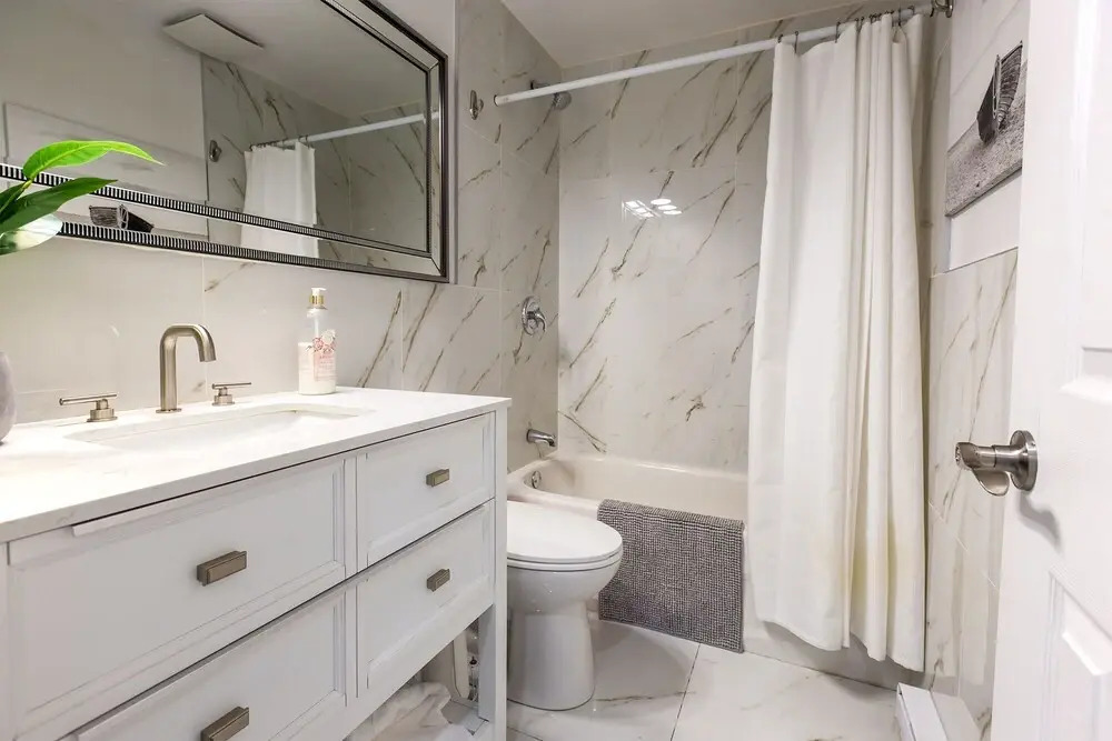 Lovely Condo near Dtown Montreal- 4404