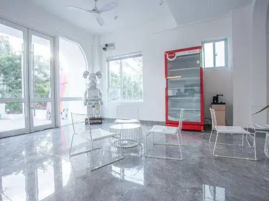 SurfersGarden Guesthouse in RiyueBay
