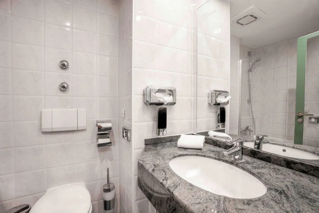 QU Hotel, Trademark Collection by Wyndham