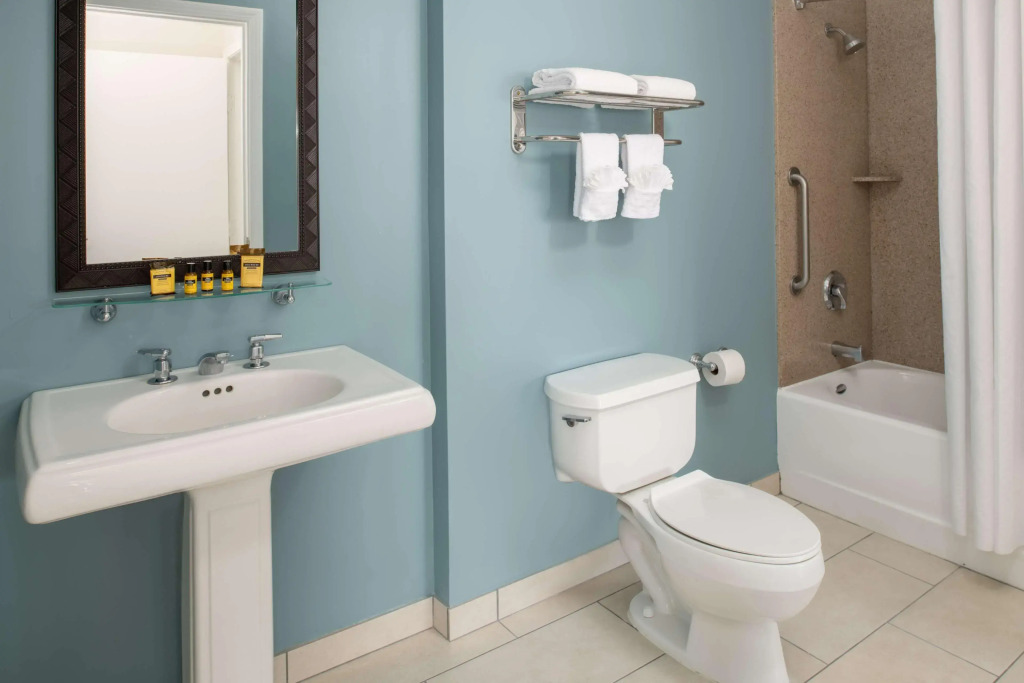Best Western Plus All Suites Inn