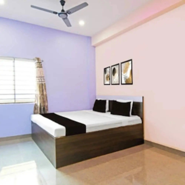 Hotel Aryanandan - Near Ram Mandir