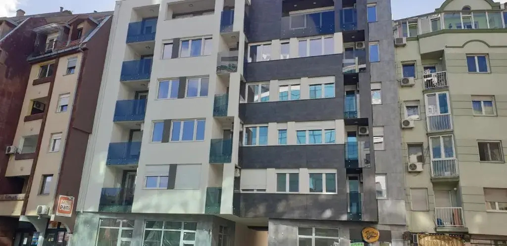 Arena BIG Luxury Apartments with free parking