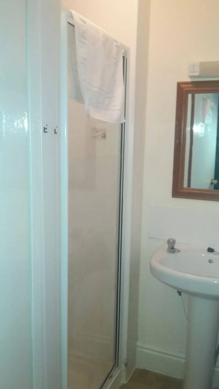 The Cressington Hotel