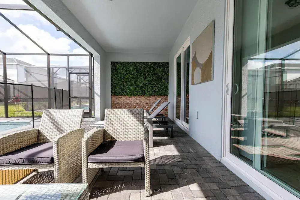 Family Friendly 5BR Home Pool Patio Room for 10