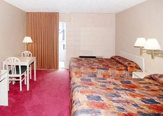 Rodeway Inn Longview