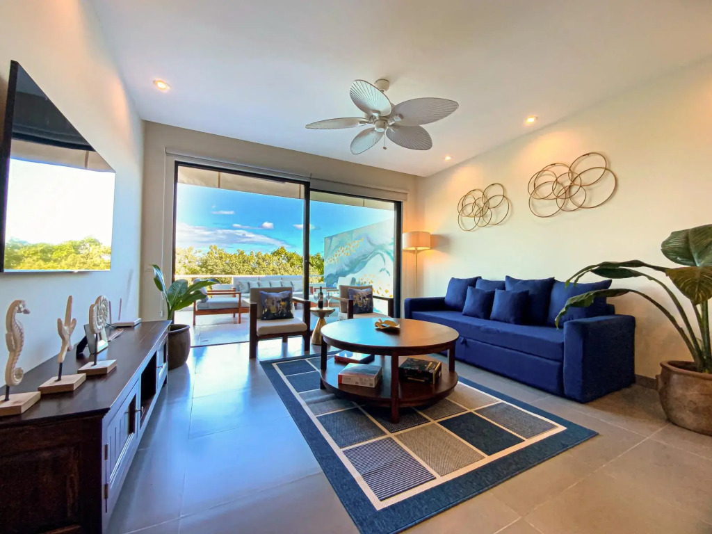 Spectacular & Luxurious Apartment Playa del Carmen Rooftop Pool, Golf Course & Tennis Court