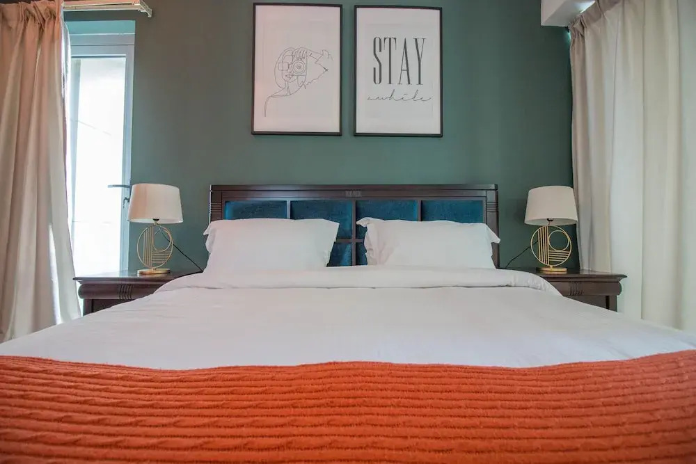 One Perfect Stay   8 Boulevard Walk