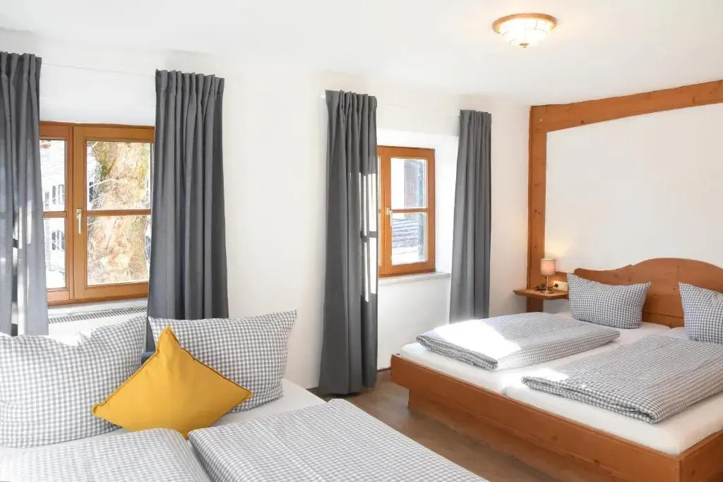 Alps Hostel