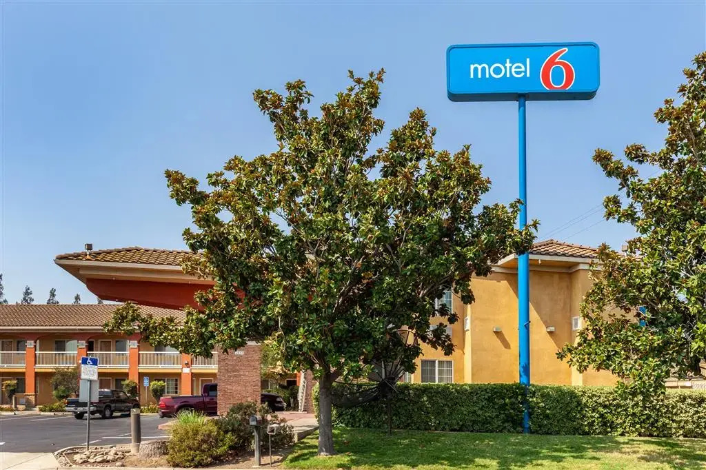 Motel 6 Stockton, CA - East