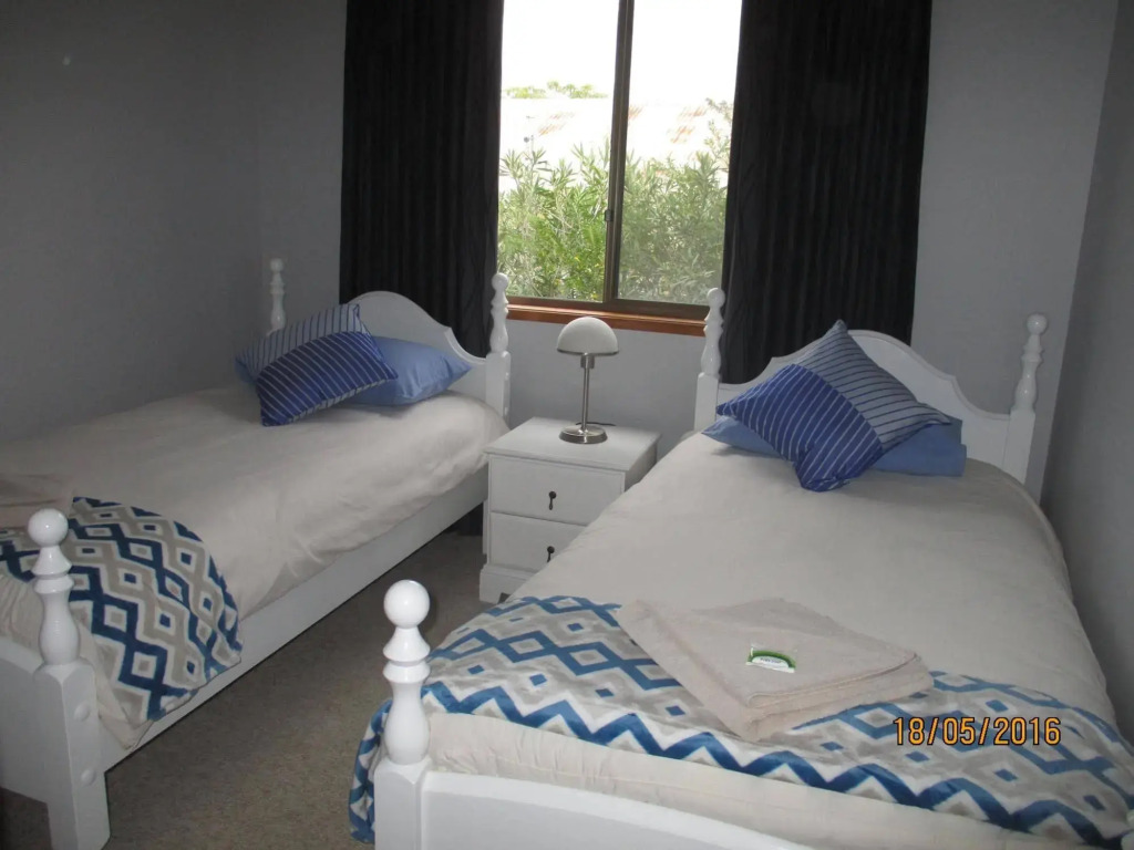 Harbour Lights Holiday Units