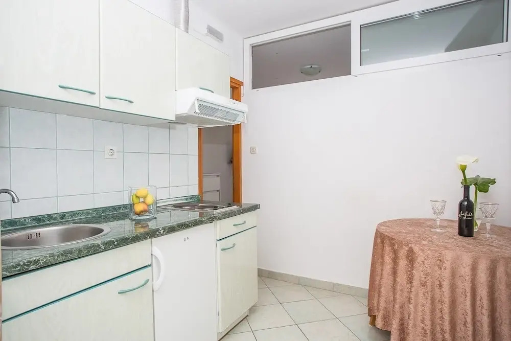 Apartments Iva Orebic
