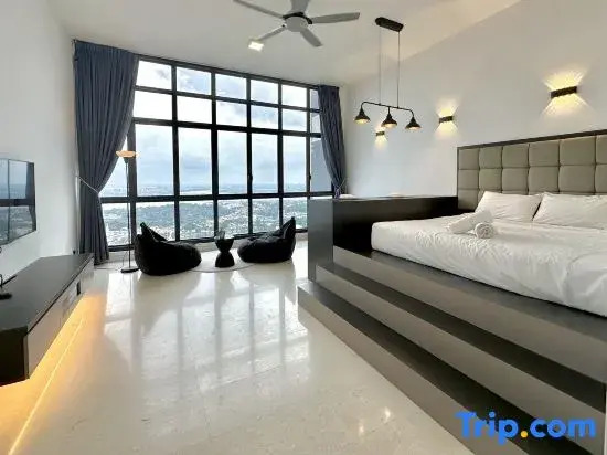 Sky 88 Highfloor Cityview Couple Suites near KSL | Studio