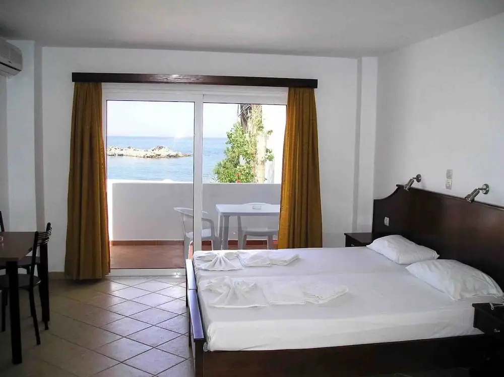 Marianthi Hotel