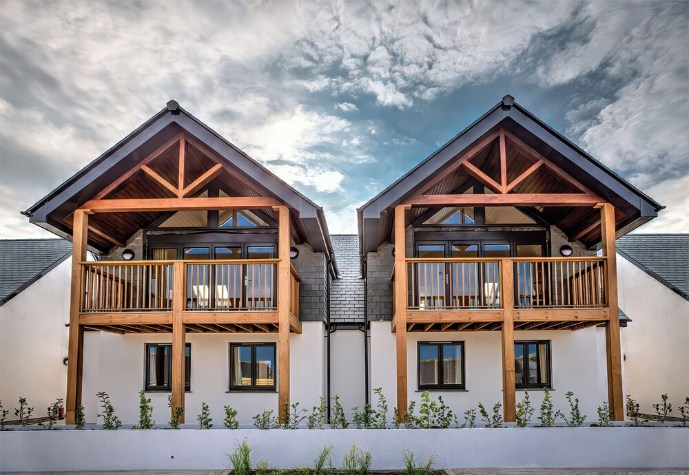 Villa 1