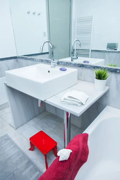 Alpha Boutique Apartment