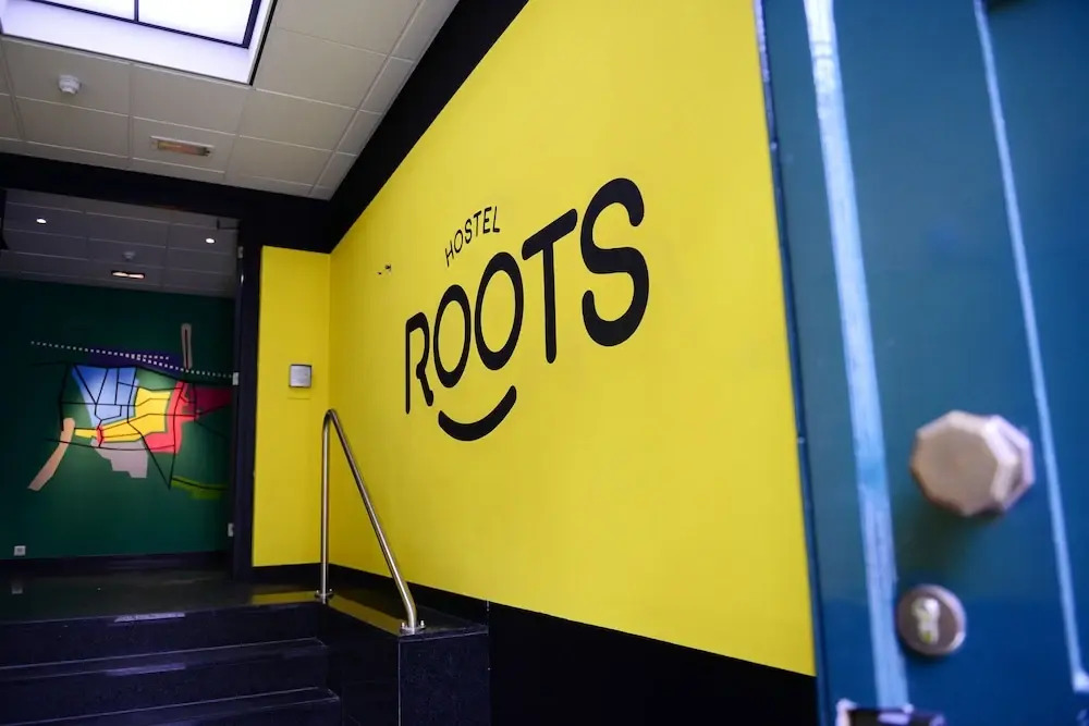 Hostel Roots