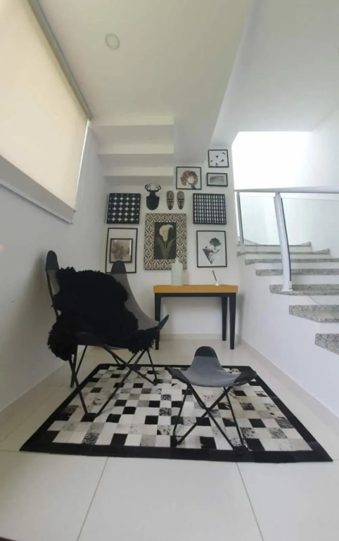Casa com piscina e churrasqueira em Massaguaçu SP