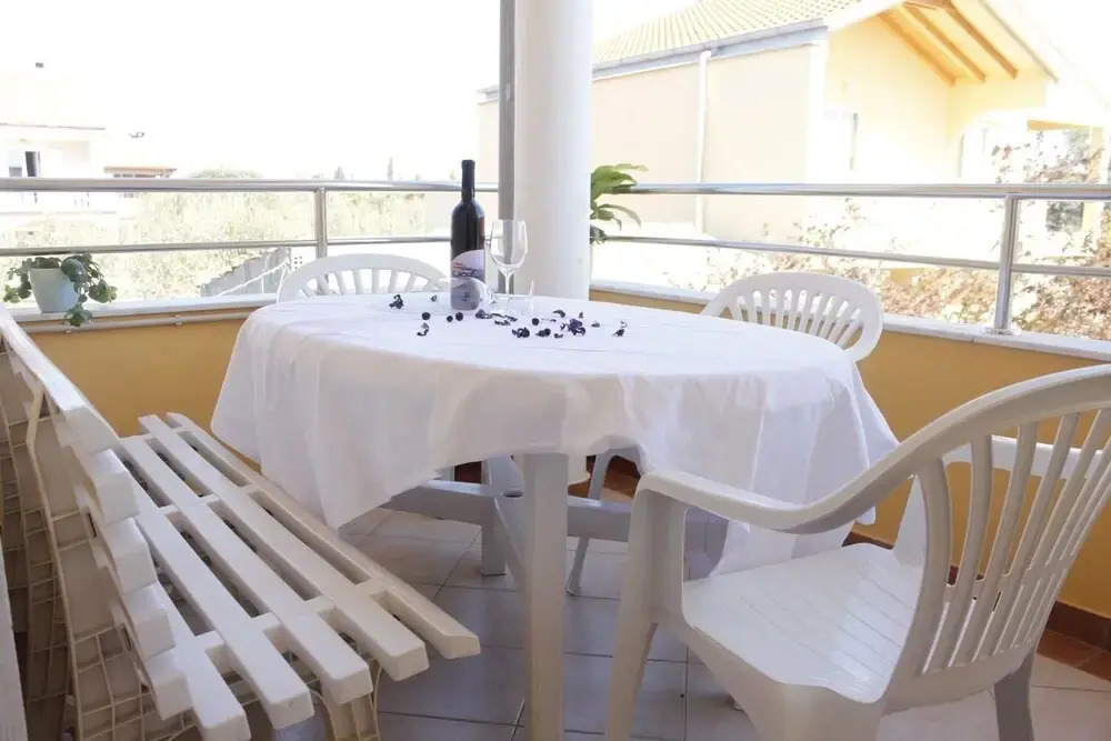 Mediterraneo - With own Parking Space - A2