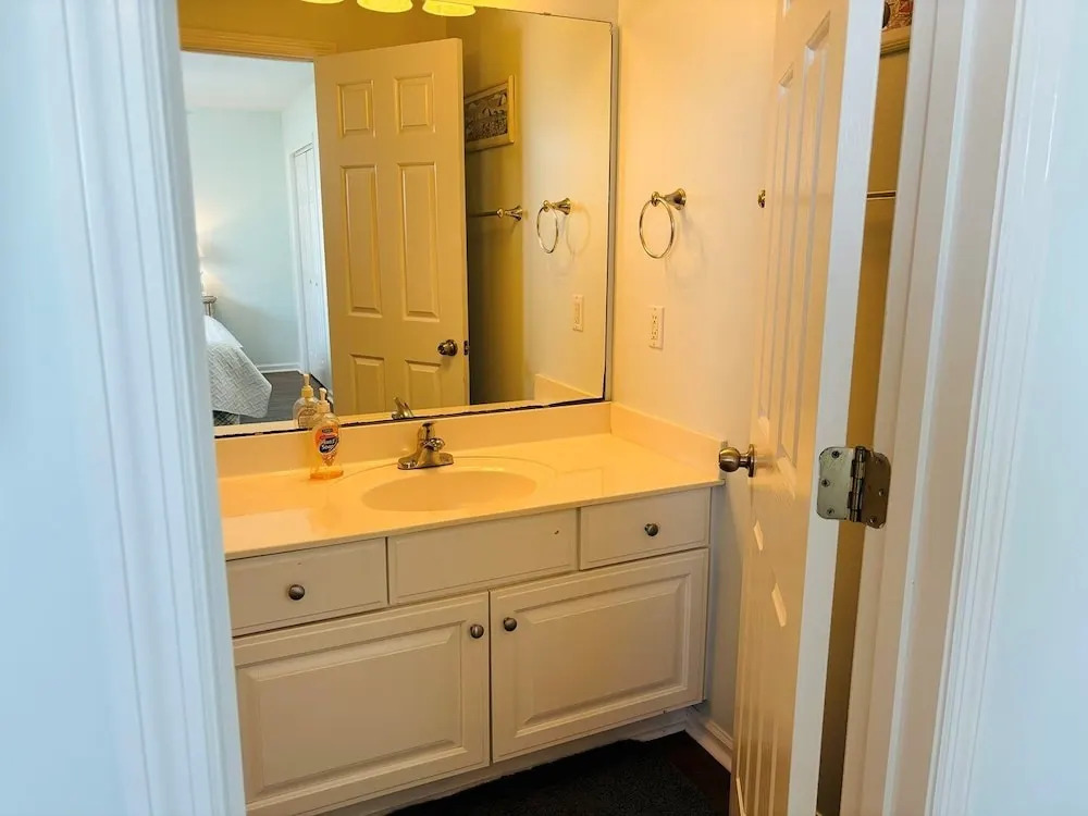 Seascape - 3 Br Home