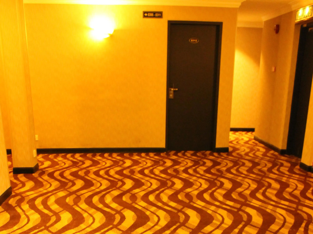Clover Hotel