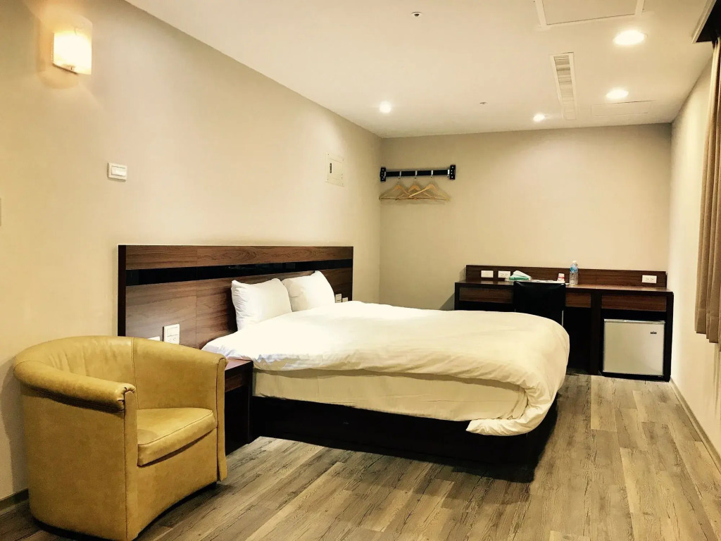 鼎立安商務旅館 Dinglian Hotel