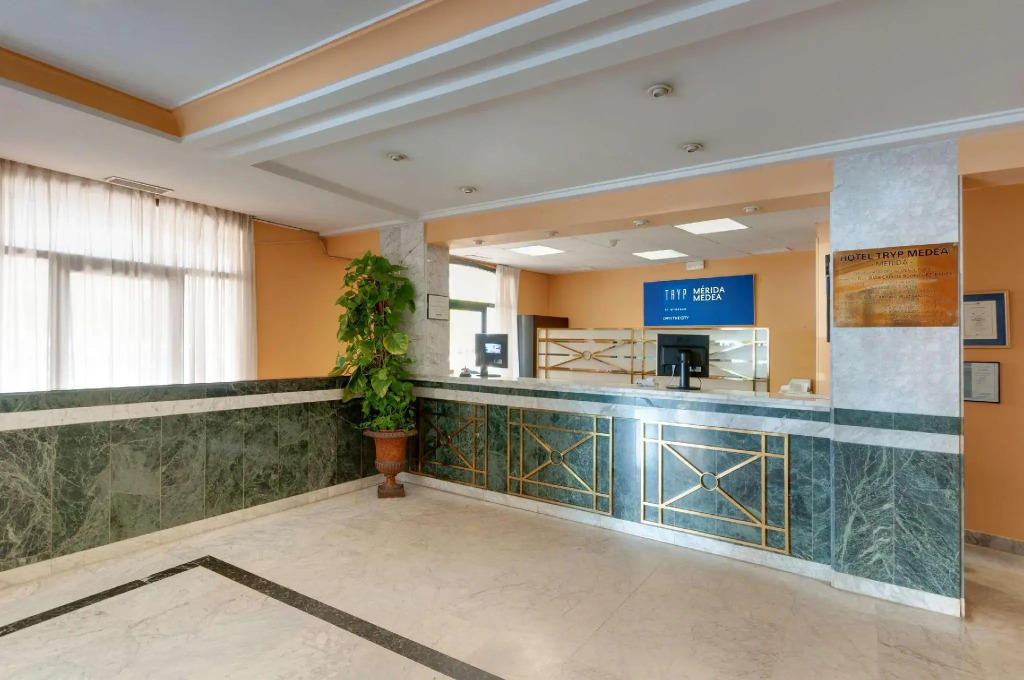AZZ Mérida Medea Hotel