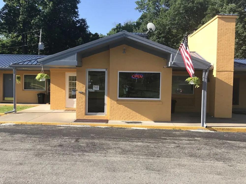 Greystone Motel