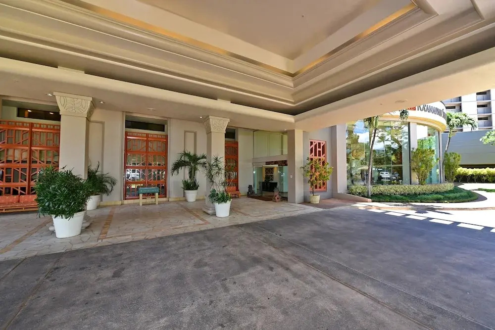 Kaanapali Shores #160 2 Bedroom Condo by RedAwning
