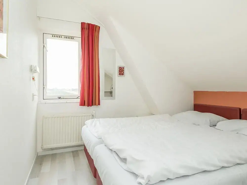 Deluxe Holiday Home in Noordwijk by the Forest