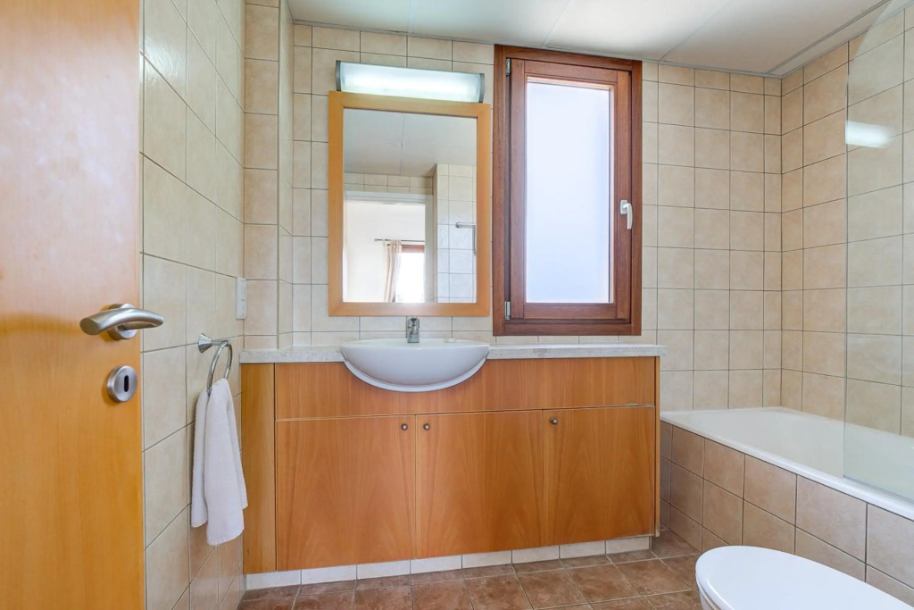 2 bedroom Villa Destu with private pool and golf views, Aphrodite Hills Resort
