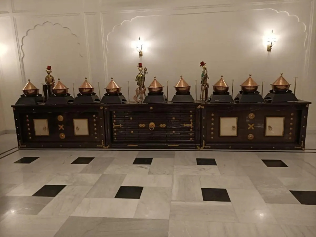 Hotel Raj Bagh Palace