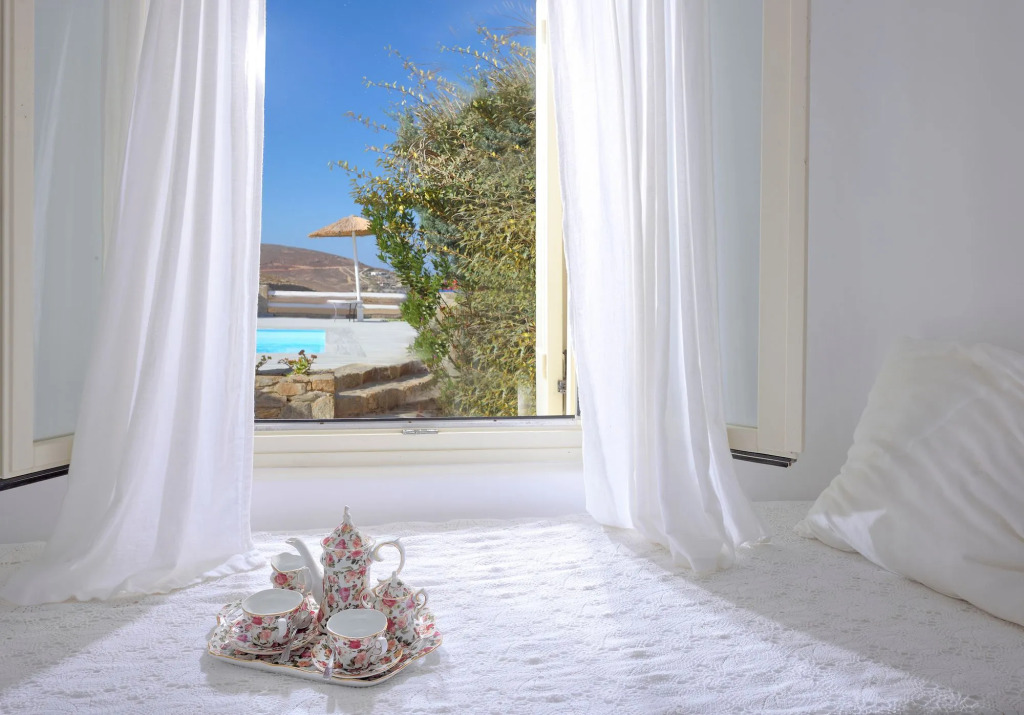 Mykonos AG Villas in Ftelia Beach
